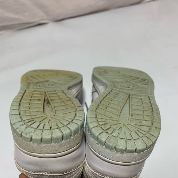 Nike Dunk Low Essentials White/Mint Blue Size US 4Y - Picture 4 of 15